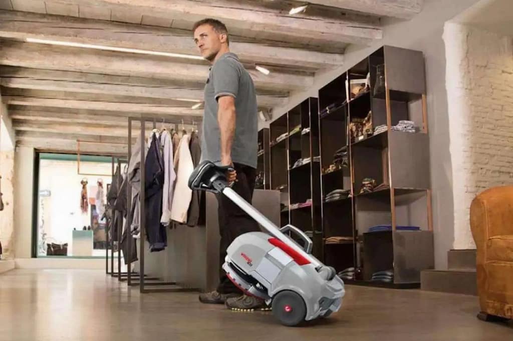 Lavasciuga-Pavimenti-Comac-Vispa-XS-8_1280x853