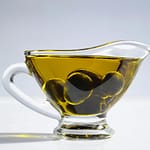 Tecniche moderne e saperi antichi: come nasce un olio extravergine di eccellenza