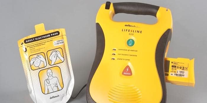 upload254defibrillatore-semiautomatico